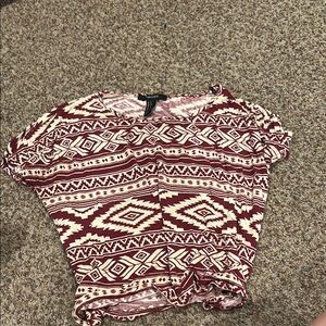 Forever 21 Maroon Geometric Short Sleeve Top